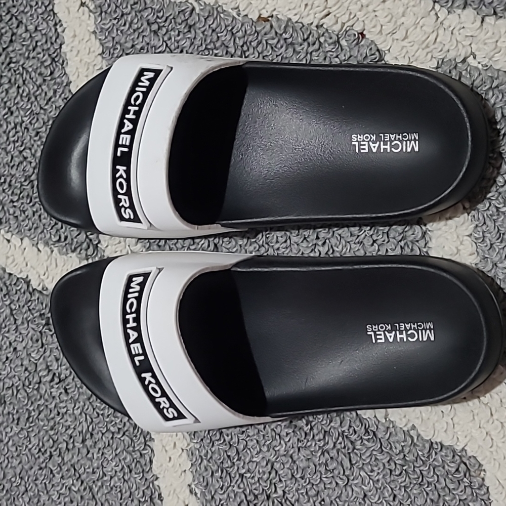Michael Kors  slip ons
